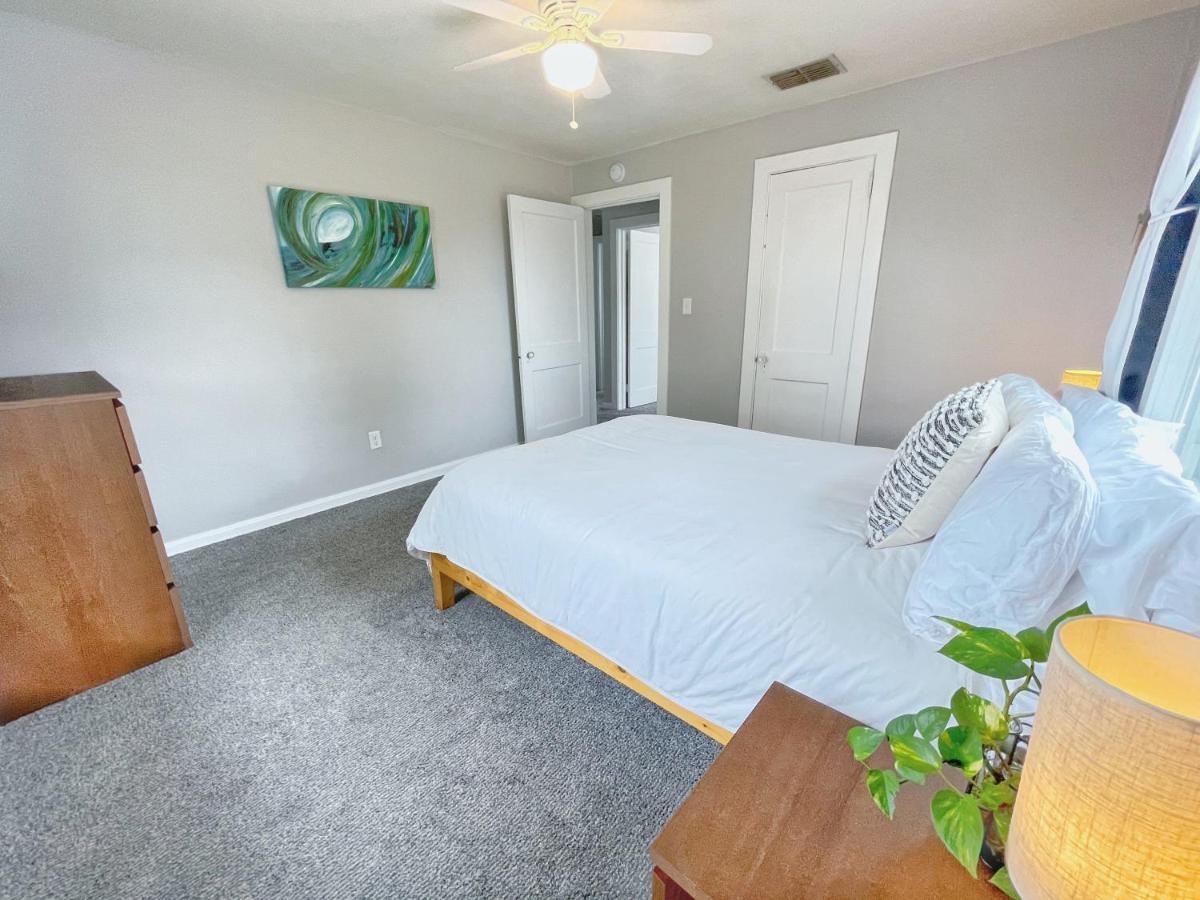 Seas The Day - 4 Blocks To The Beach, Restaurant, And Bar District - Great Deck And Outdoor Space!! Jacksonville Beach Ngoại thất bức ảnh